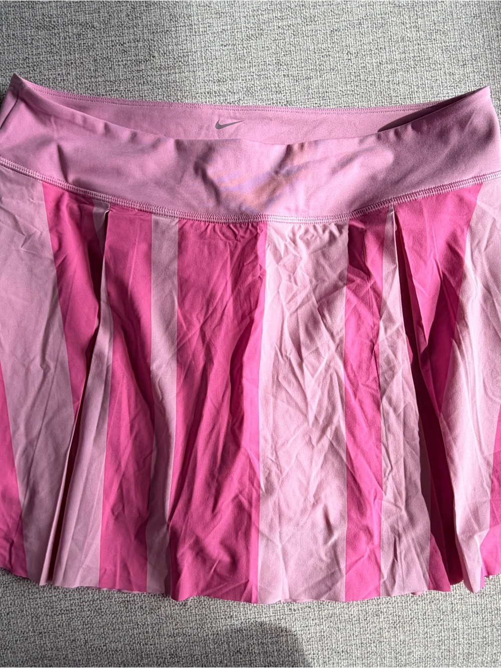 Nike Two-Tone Pink Pleated Tennis/Golf Skirt